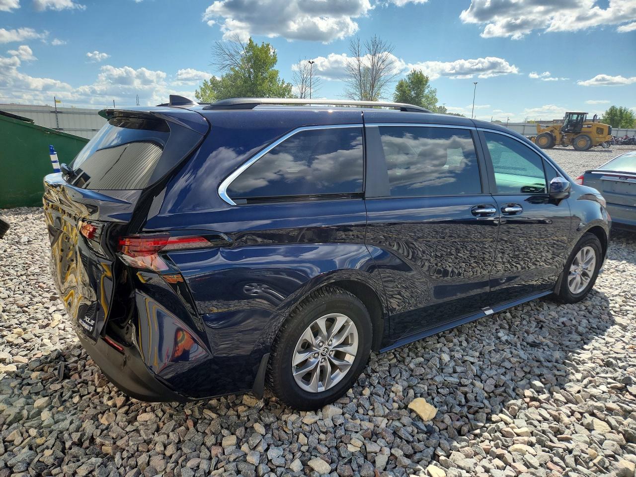 2024 Toyota Sienna Xle 7-Passenger - Фото 3