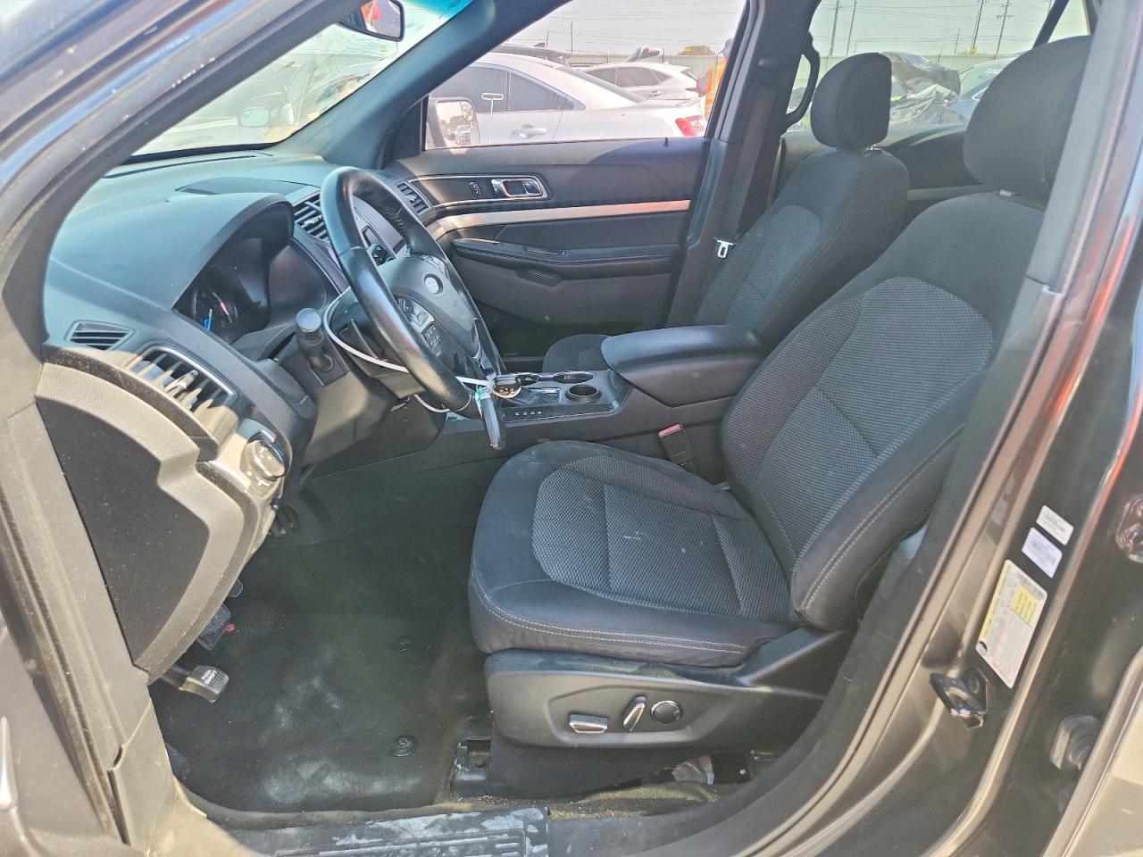 2017 Ford Explorer Xlt - Image 7