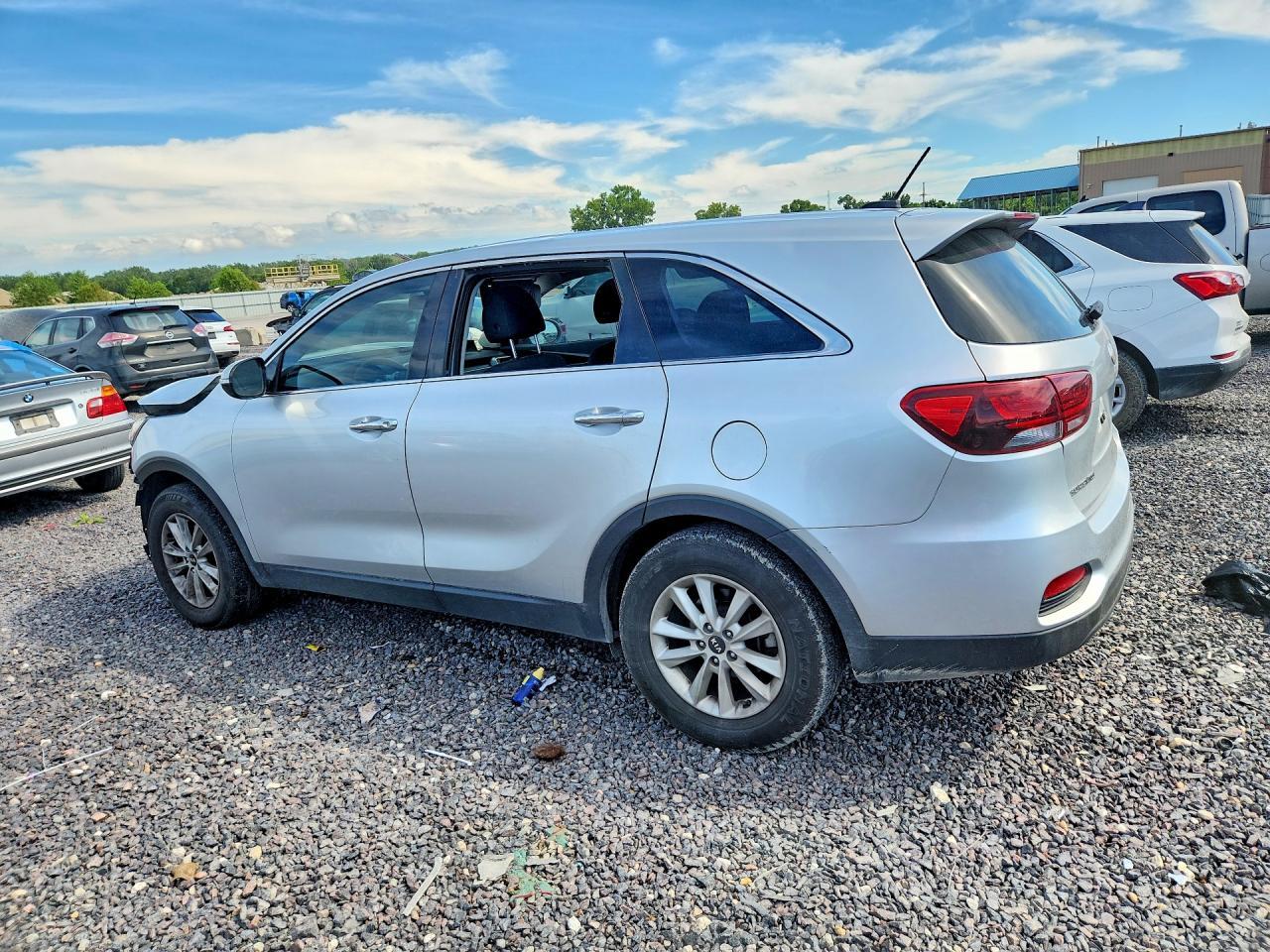 2019 Kia Sorento L - Фото 2