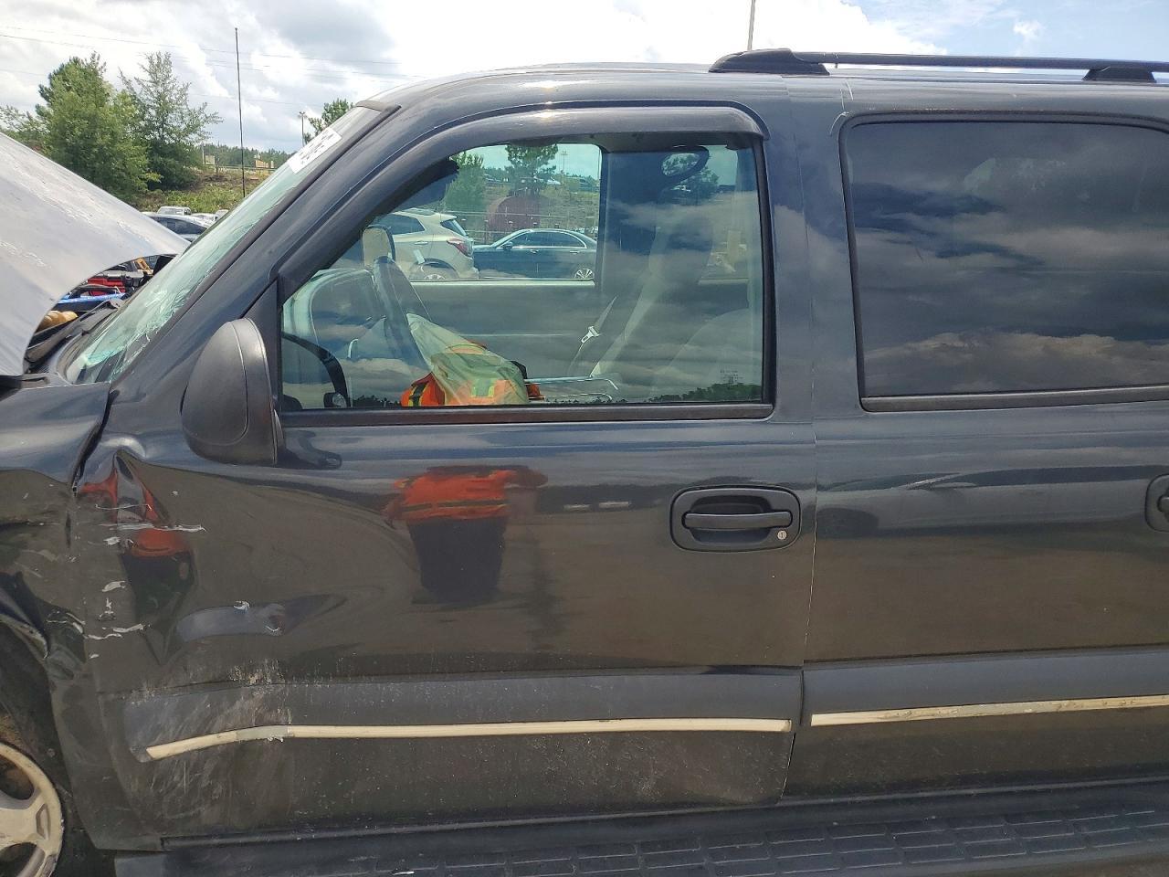 2004 Chevrolet Suburban C1500 - Фото 7