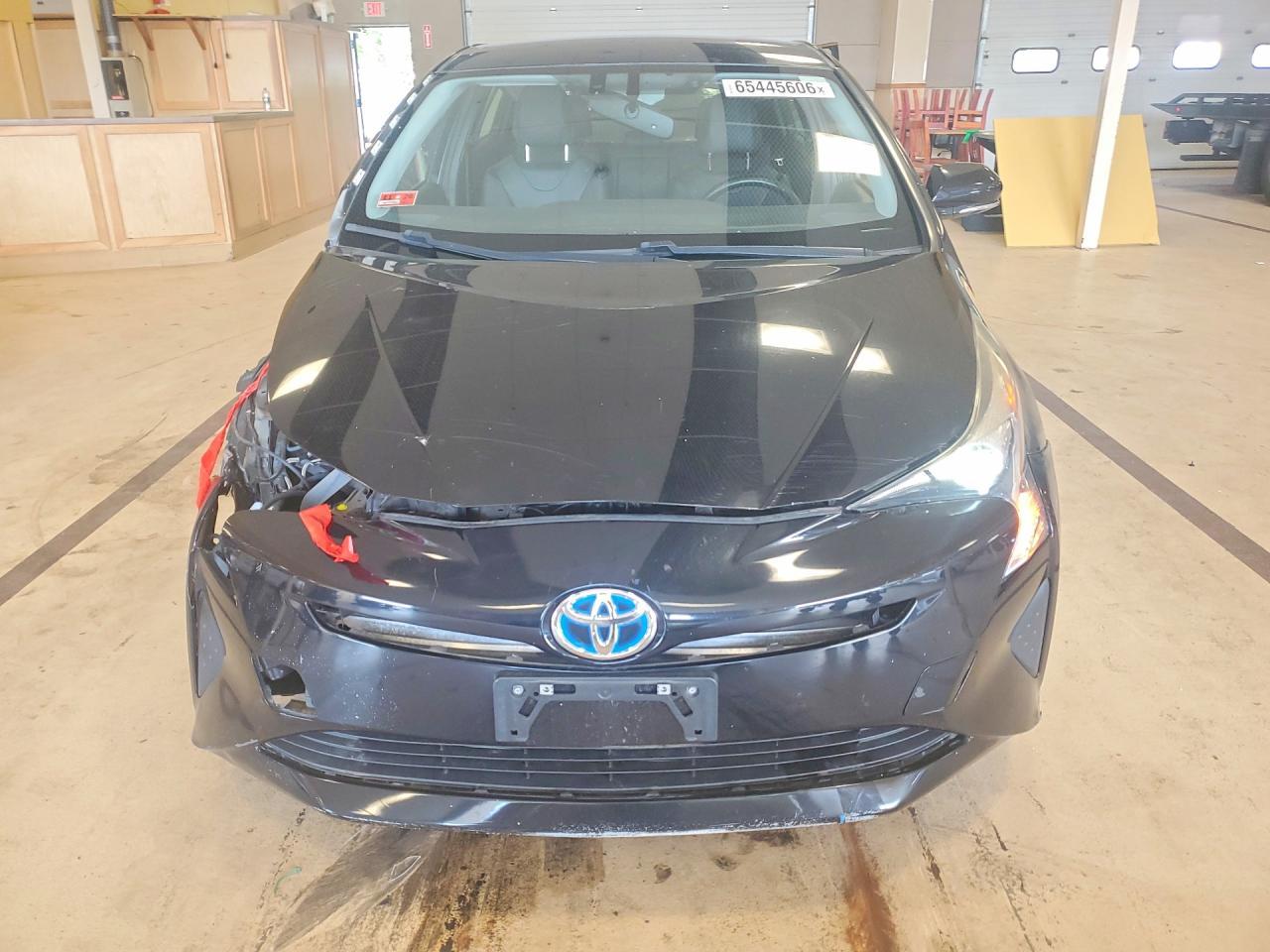 2016 Toyota Prius Four - Фото 5