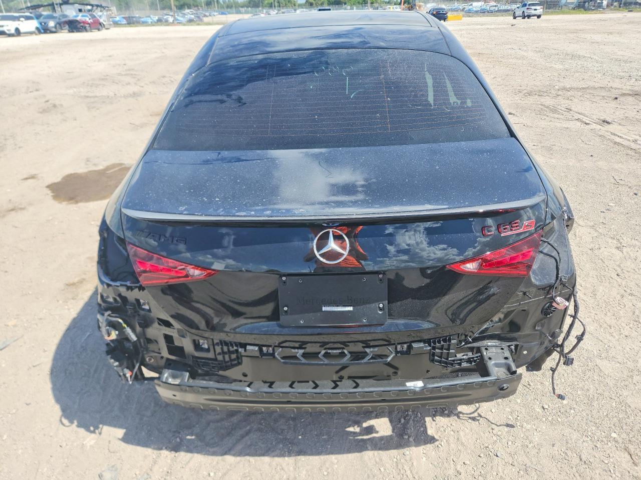 2026 Mercedes-Benz C 63 Amg S E Performance - Фото 6