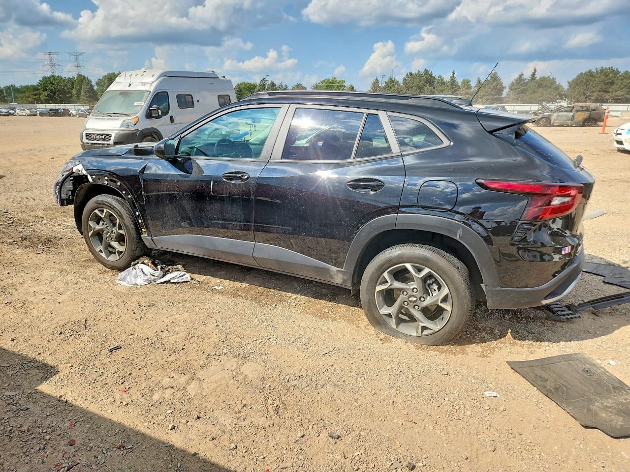 2024 Chevrolet Trax 1Lt - Фото 2