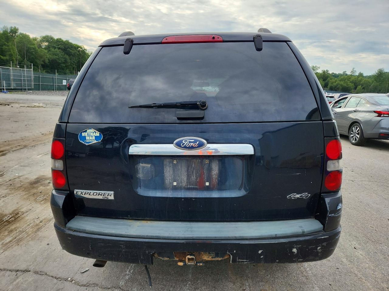 2007 Ford Explorer Xlt - Image 6