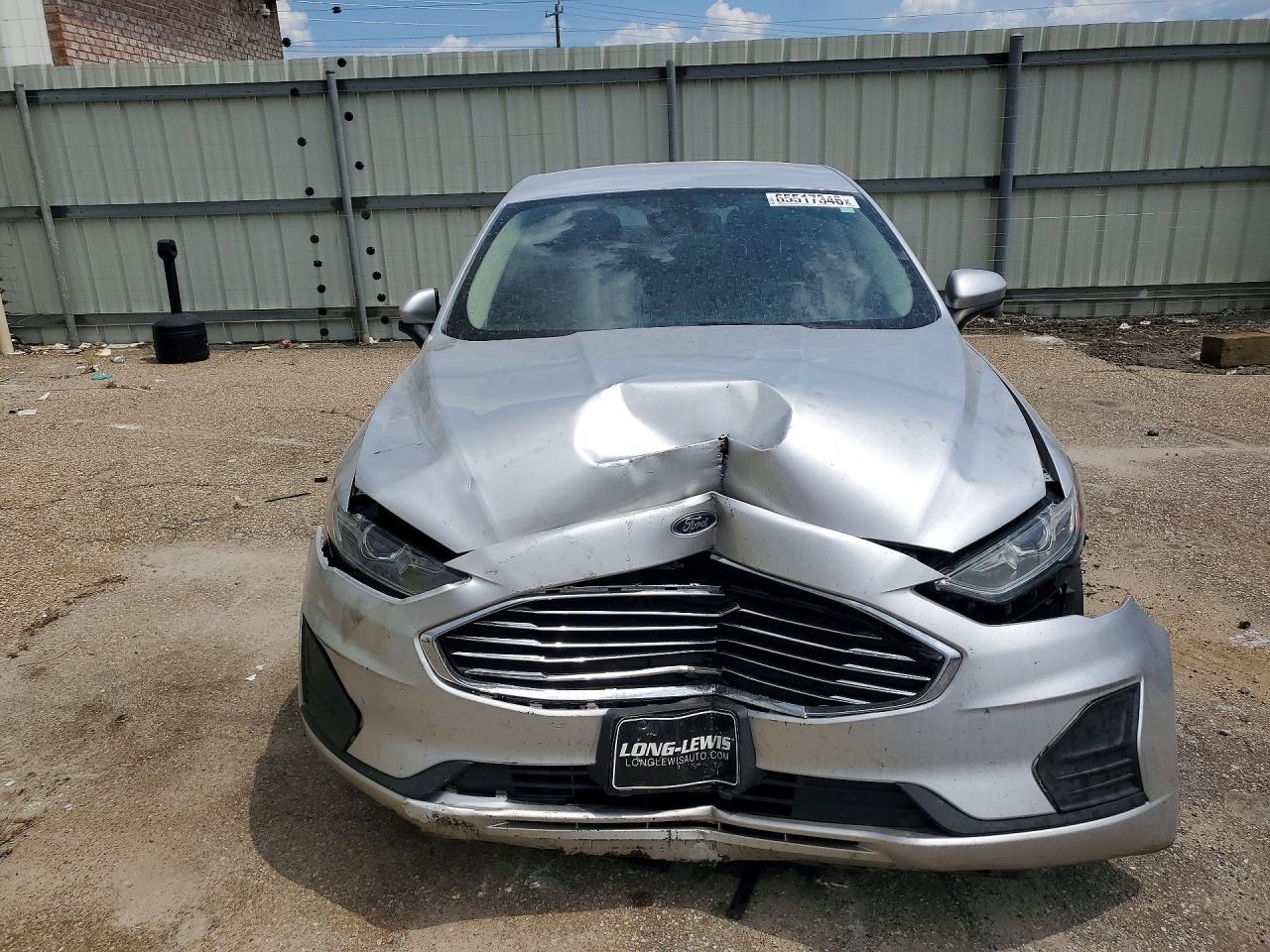 2019 Ford Fusion Se - Фото 5