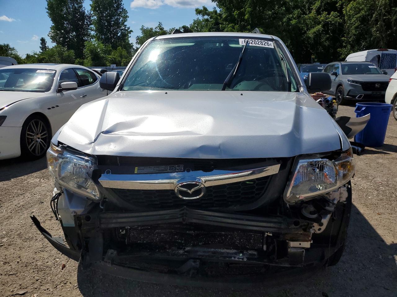 2010 Mazda Tribute S - Фото 5