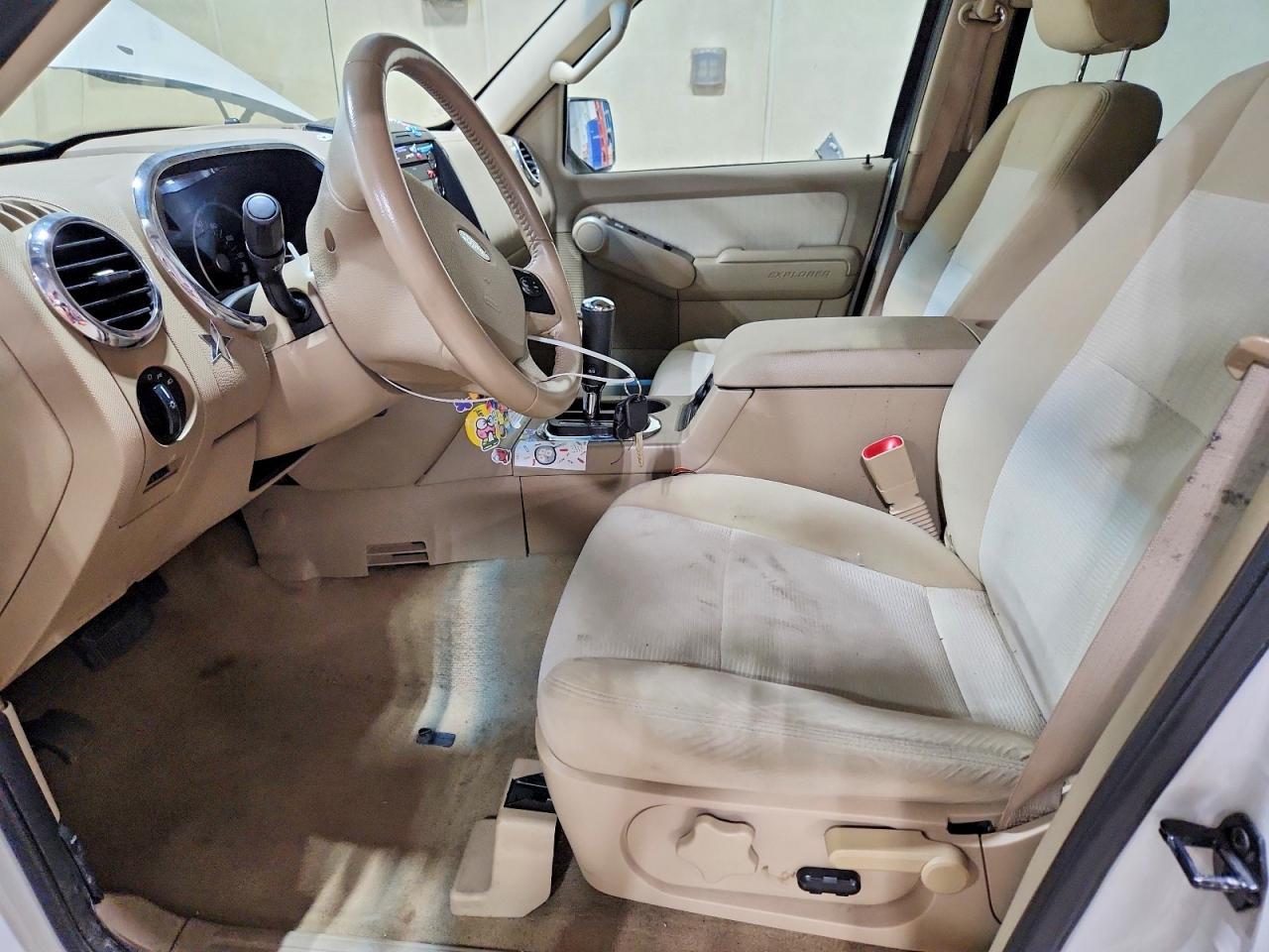2008 Ford Explorer Xlt - Фото 7