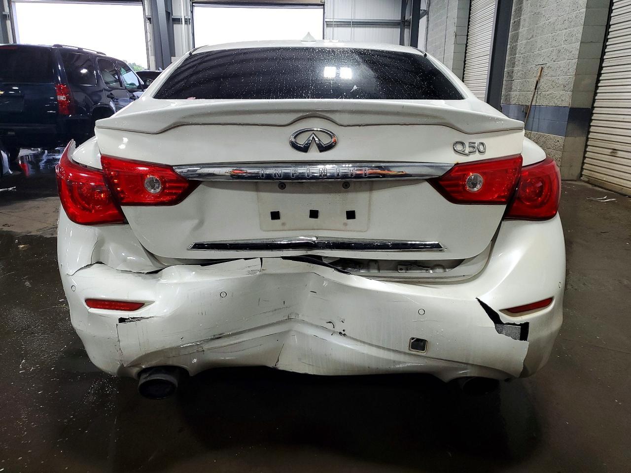 2017 Infiniti Q50 3.0T Premium - Фото 6