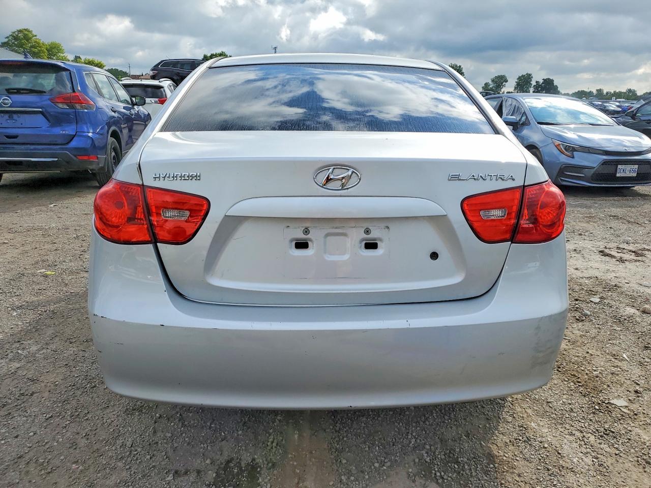 2010 Hyundai Elantra Blue - Image 6