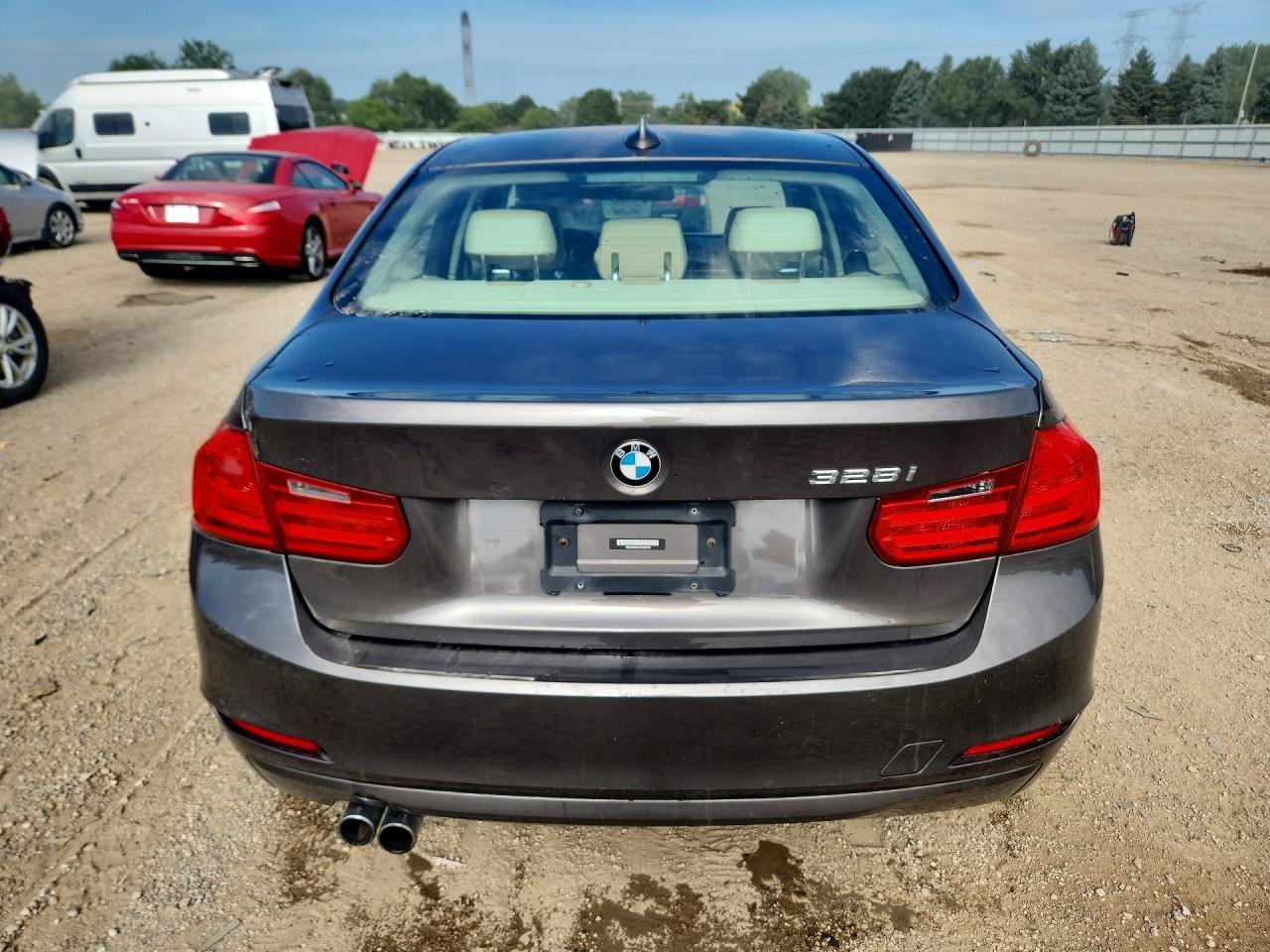2013 BMW 328 I - Фото 6