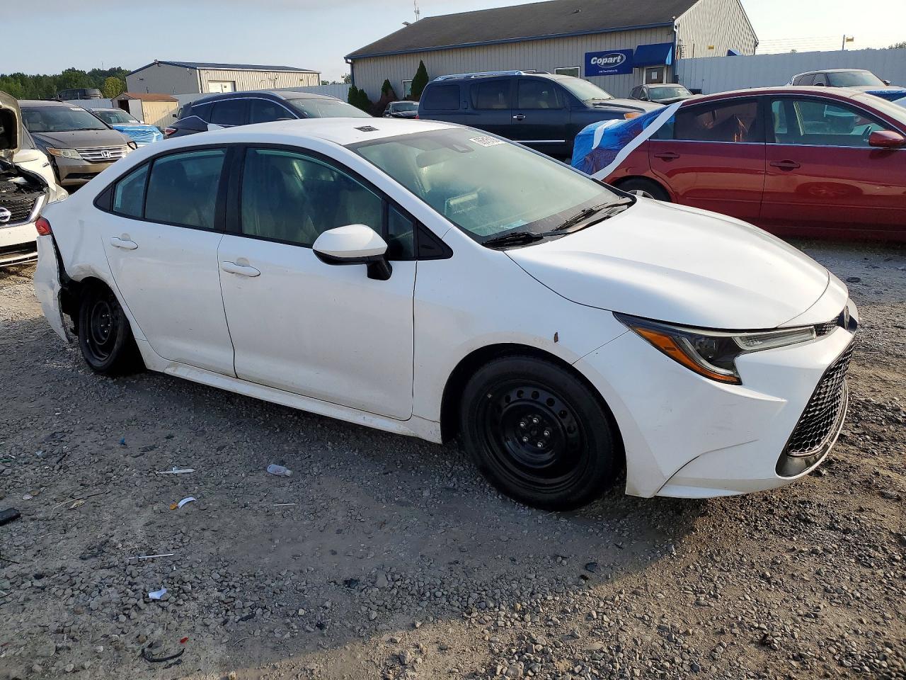 2020 Toyota Corolla Le - Image 4