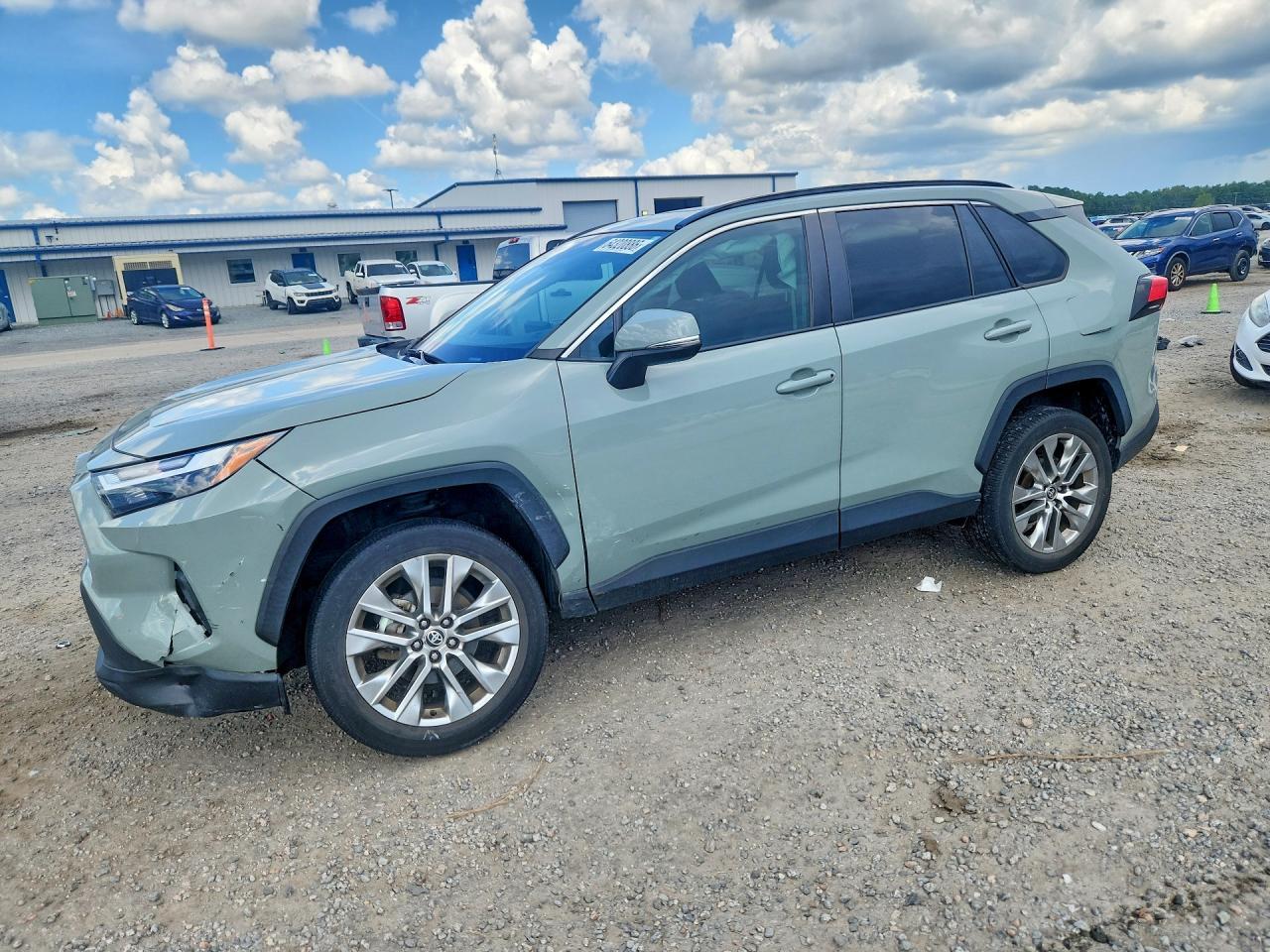 2023 Toyota Rav4 Xle Premium