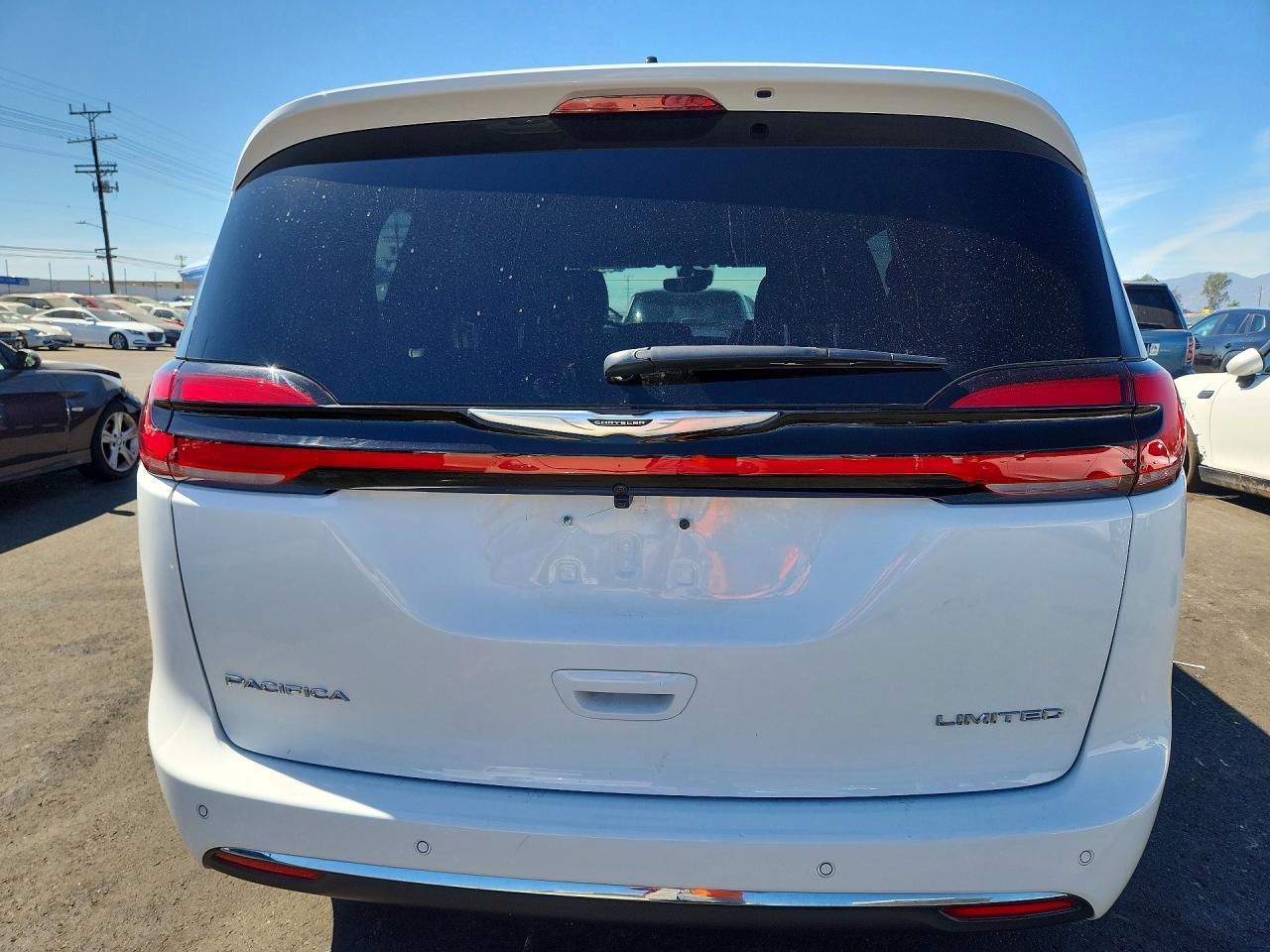 2026 Chrysler Pacifica Limited - Фото 6