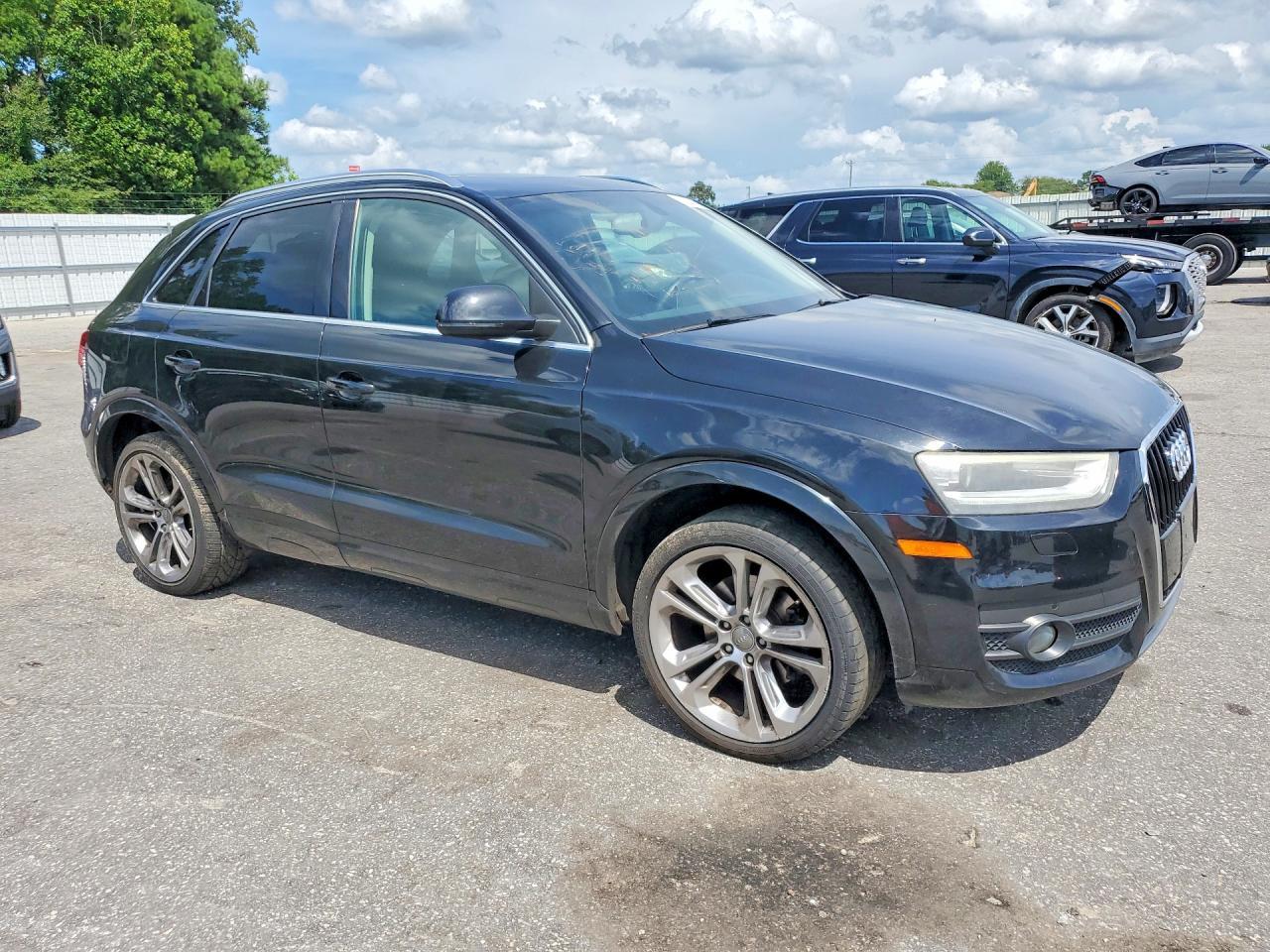 2015 Audi Q3 Prestige - Image 4