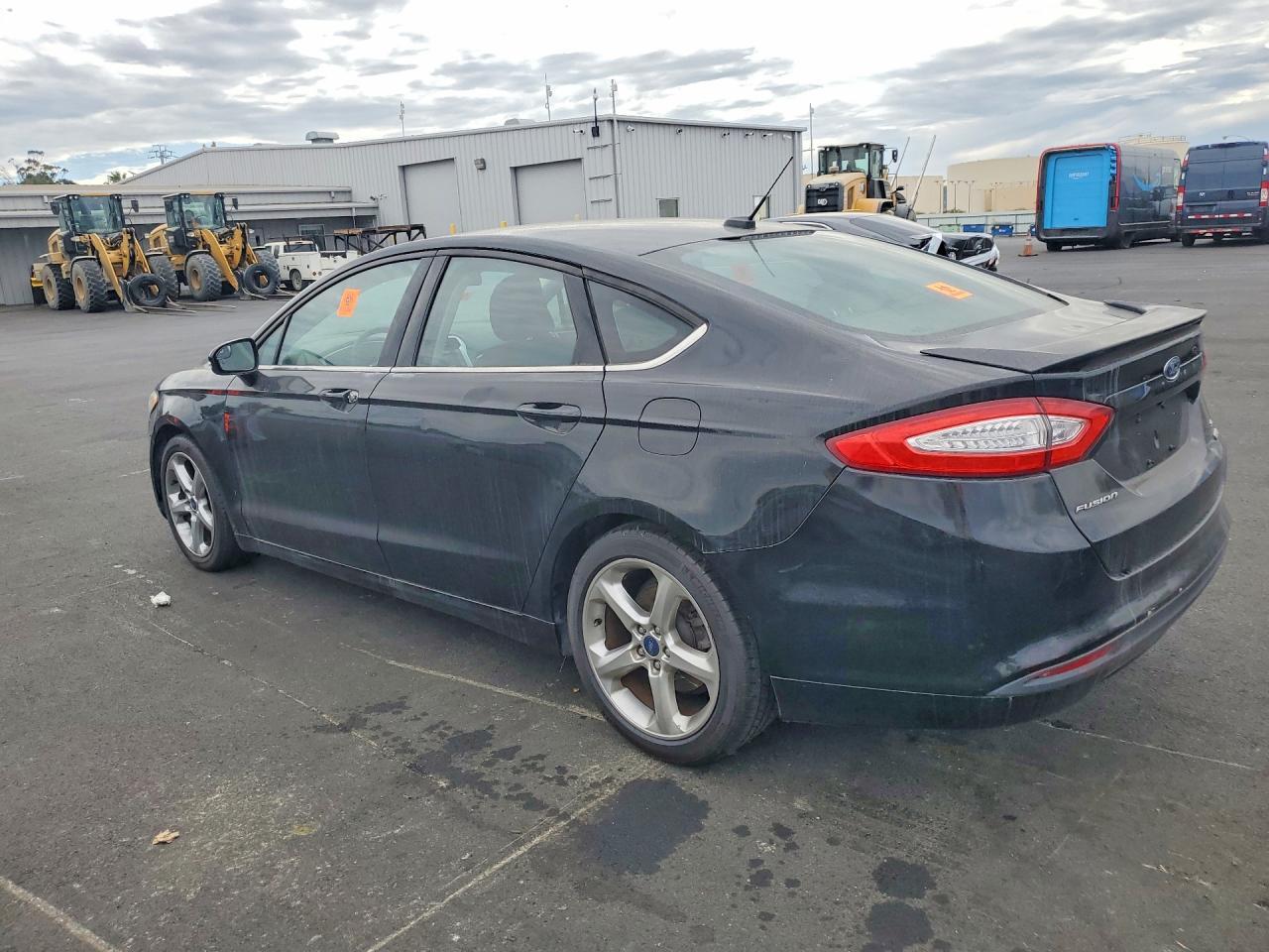 2016 Ford Fusion Se - Фото 2