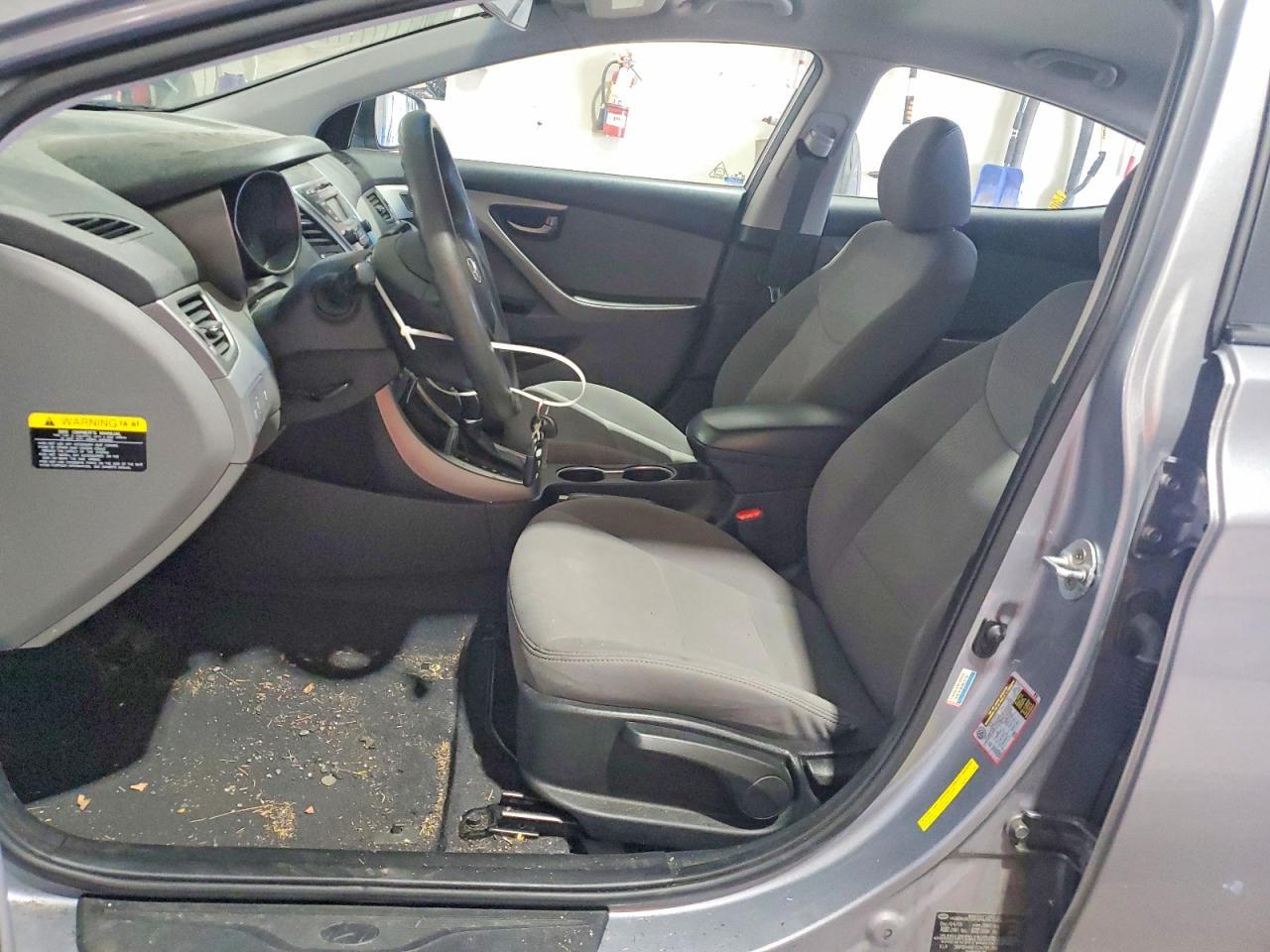 2016 Hyundai Elantra Se - Фото 7