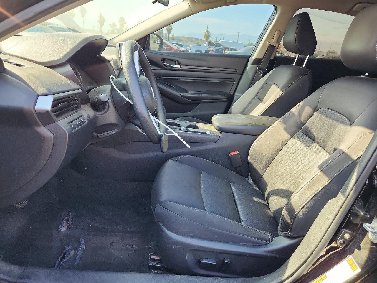 2019 Nissan Altima S - Фото 7
