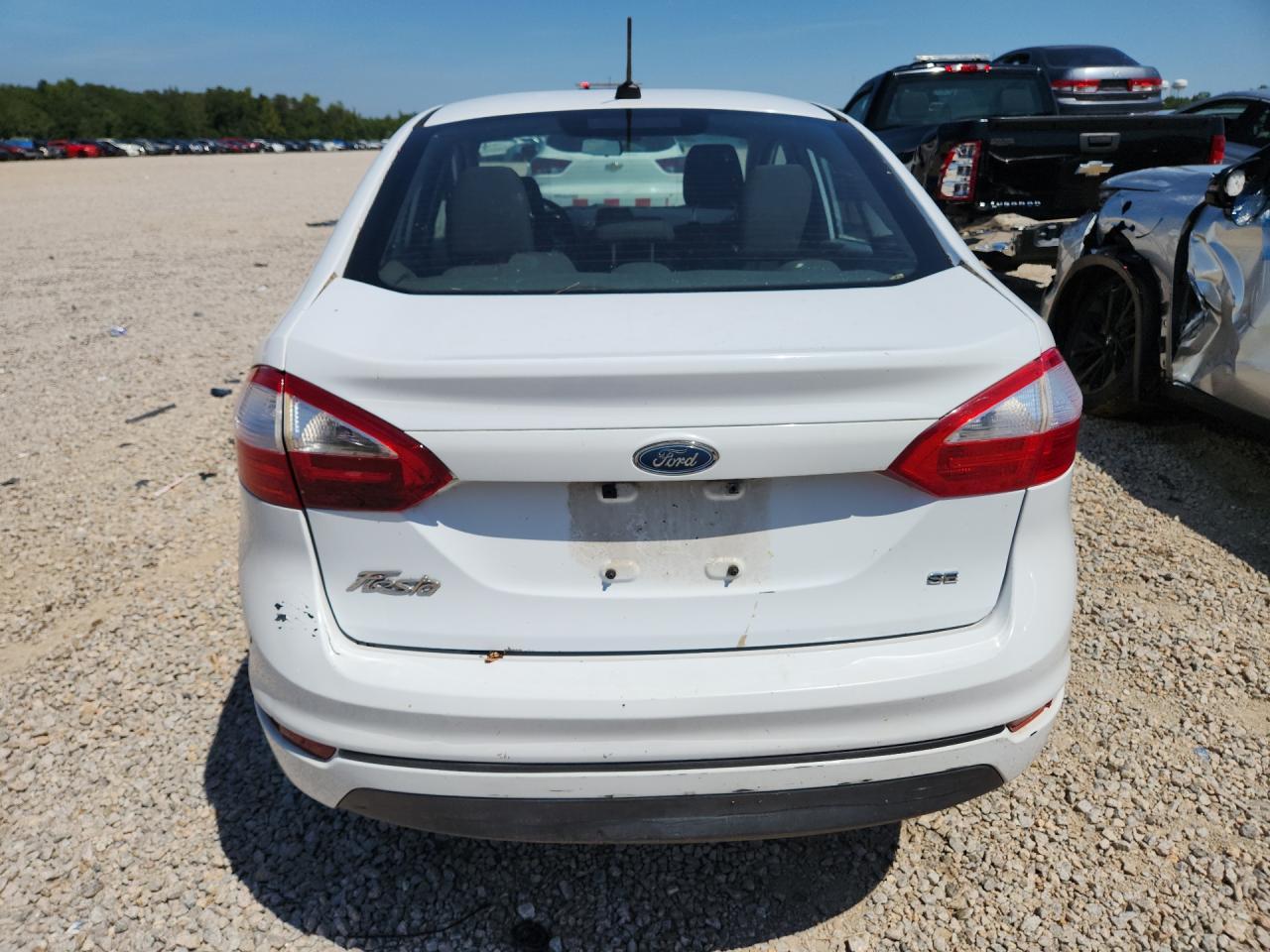 2017 Ford Fiesta Se - Image 6