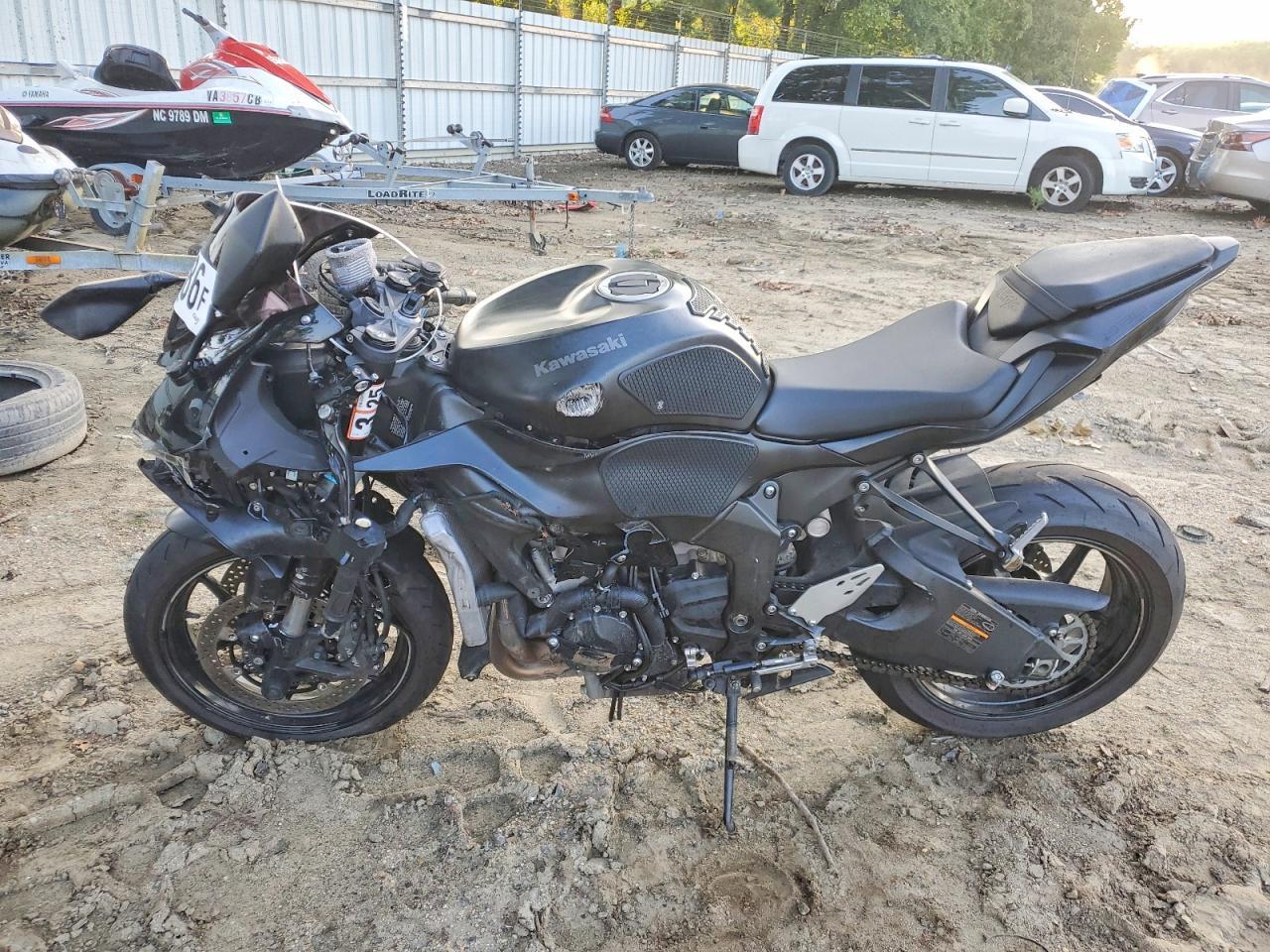 2024 Kawasaki Zx636 K - Фото 3