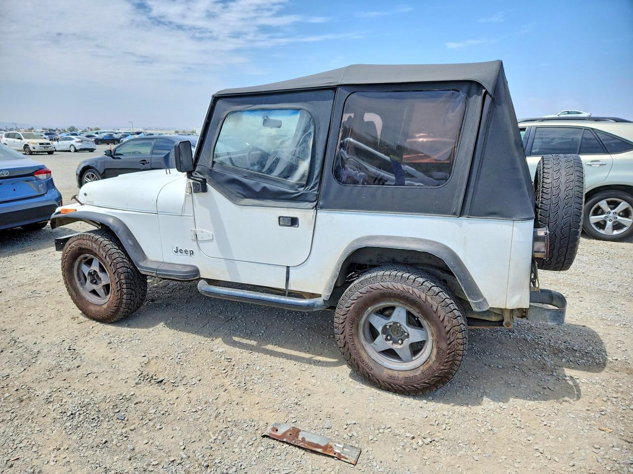 1993 Jeep Wrangler / Yj S - Image 2
