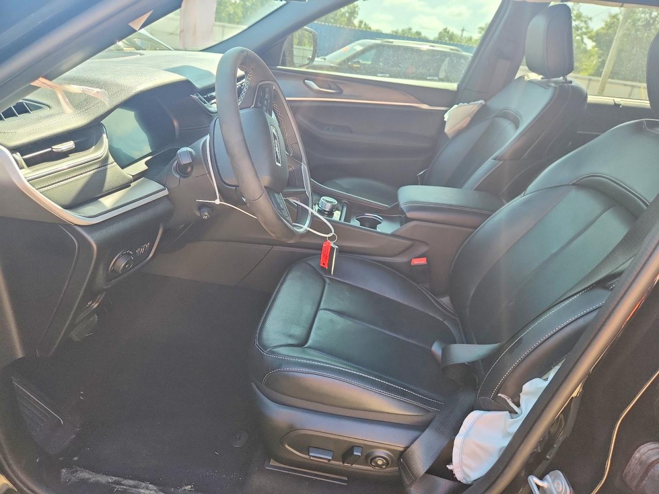 2025 Jeep Grand Cherokee L Limited - Image 7