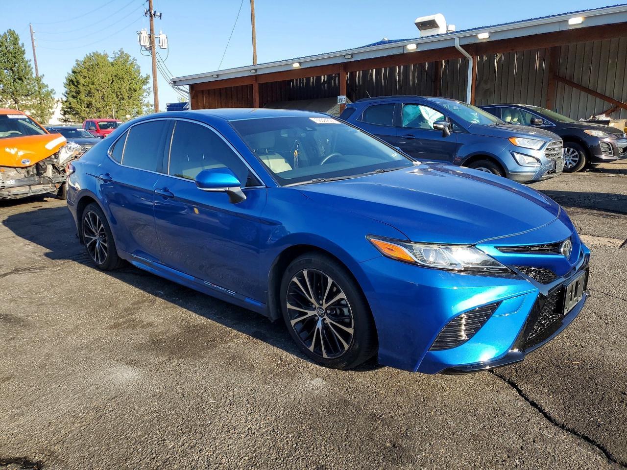 2018 Toyota Camry Se - Фото 4