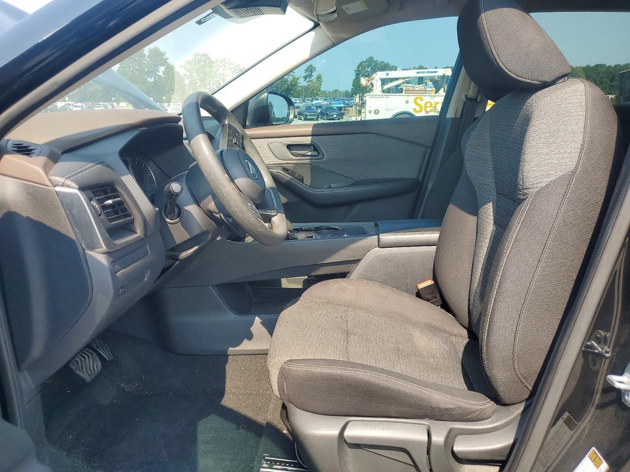 2021 Nissan Rogue S - Image 7