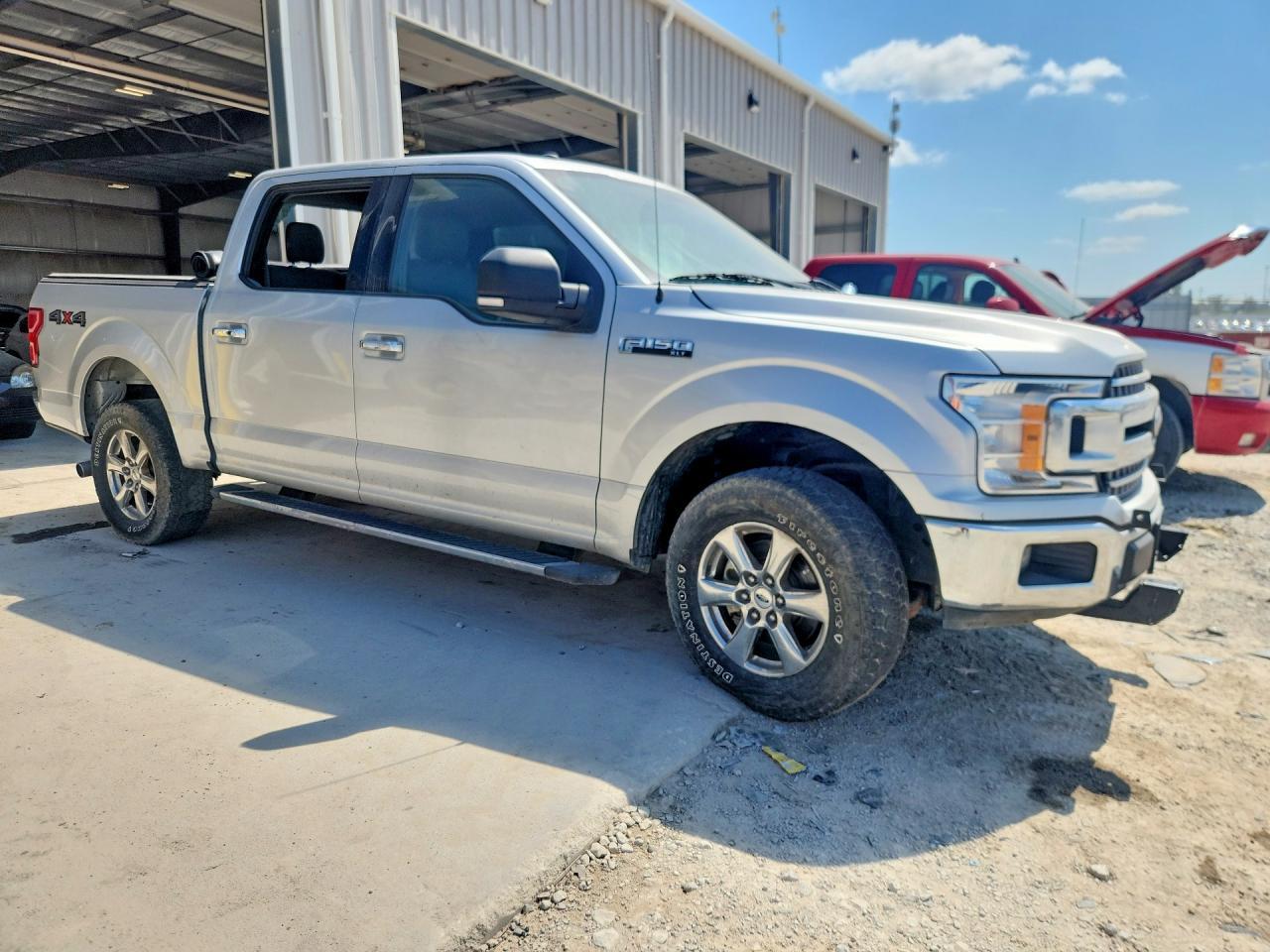 2018 Ford F150 Supercrew - Image 4