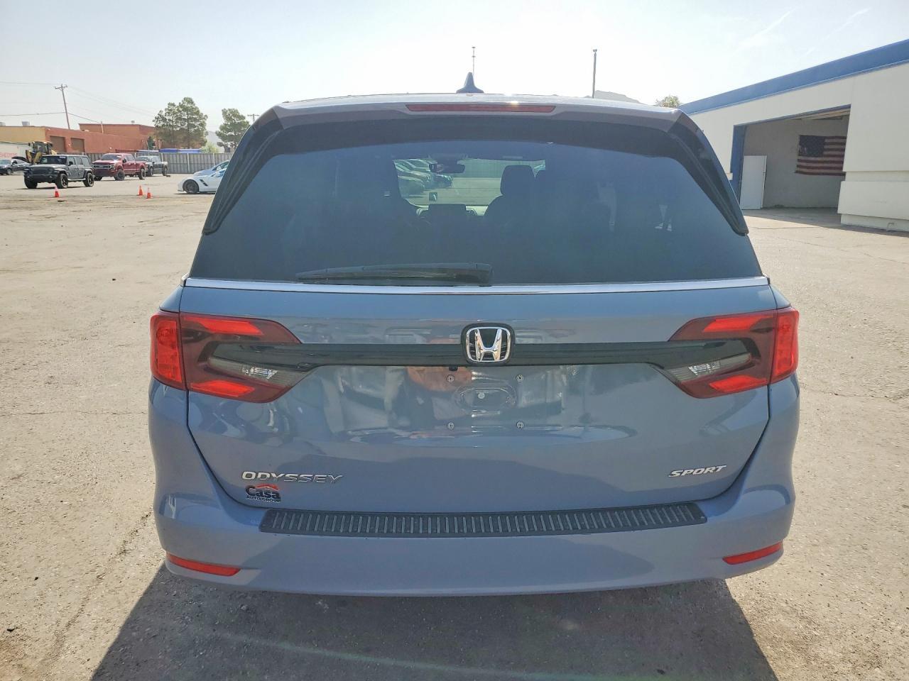 2024 Honda Odyssey Sport - Фото 6