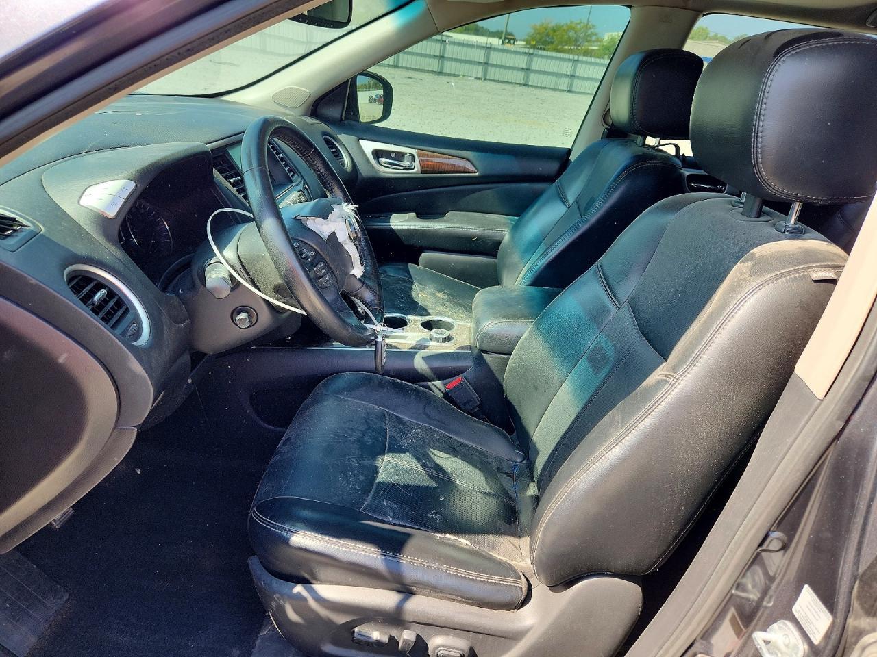 2014 Nissan Pathfinder S - Image 7
