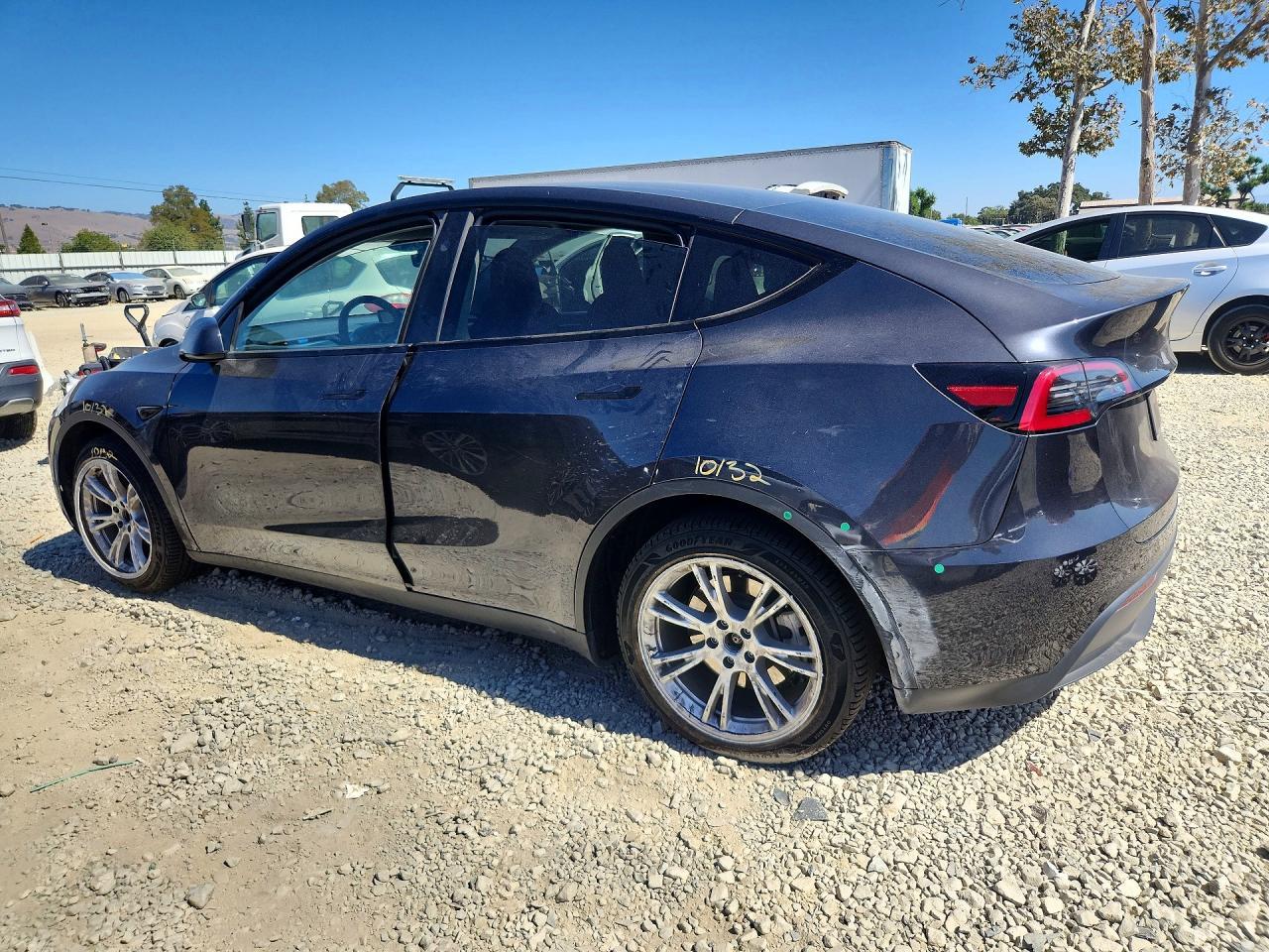 2024 Tesla Model Y - Image 2