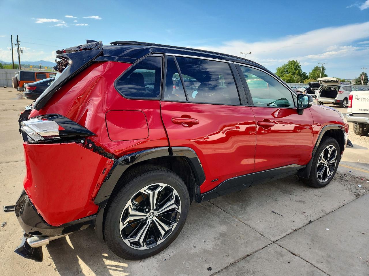 2025 Toyota Rav4 Xse - Image 3