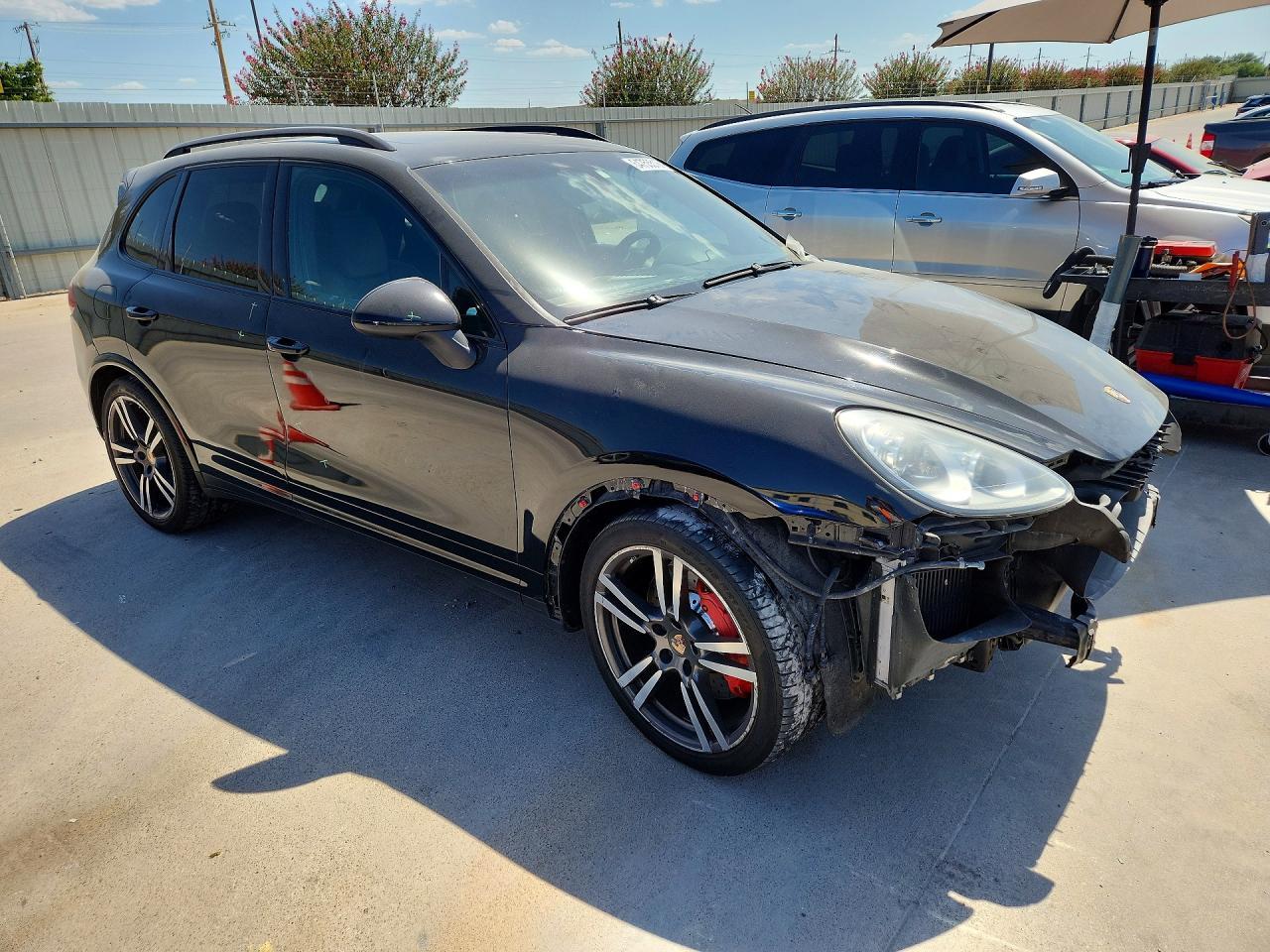 2014 Porsche Cayenne Turbo - Фото 4
