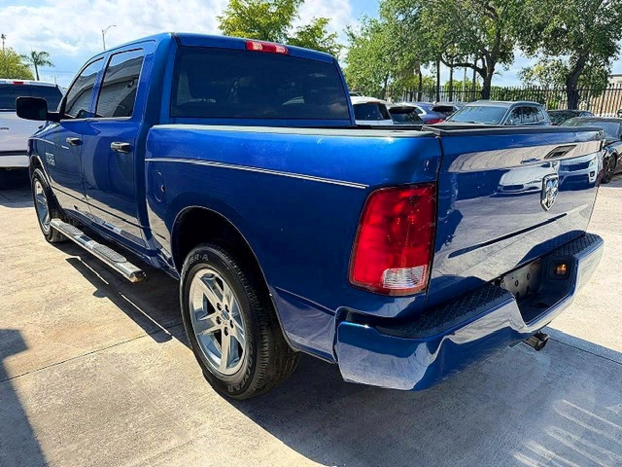 2018 Ram 1500 St - Фото 2