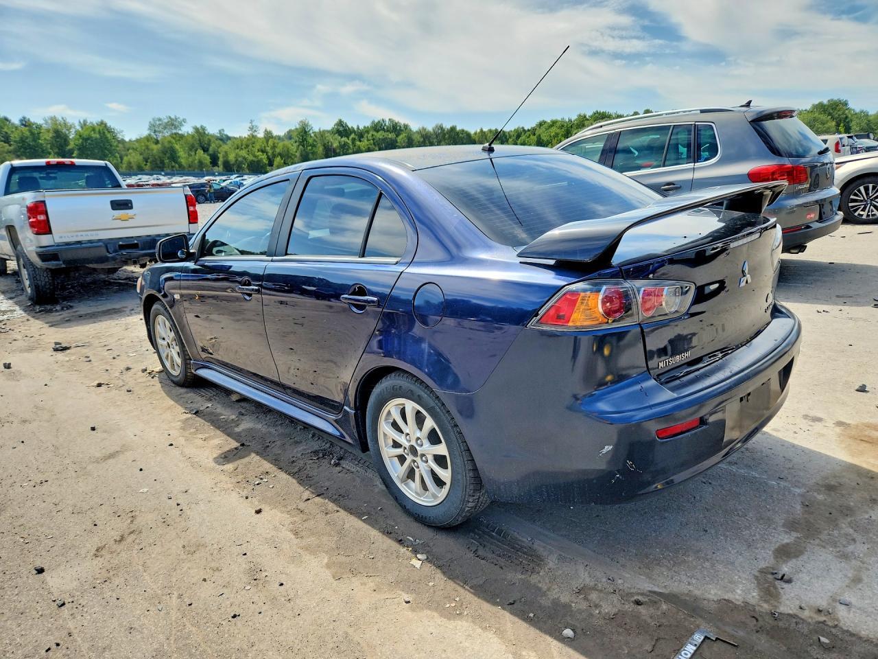 2014 Mitsubishi Lancer Es/Es Sport - Image 2