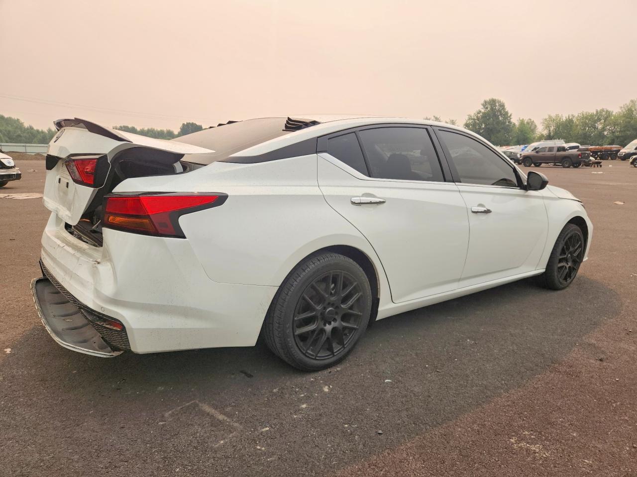 2024 Nissan Altima - Фото 3