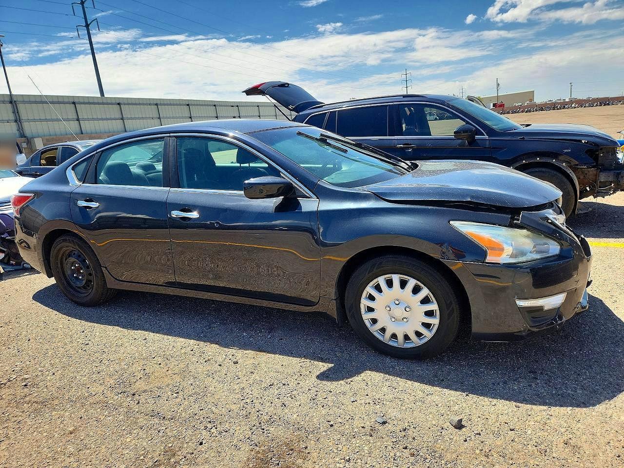 2015 Nissan Altima 2.5 S - Фото 4