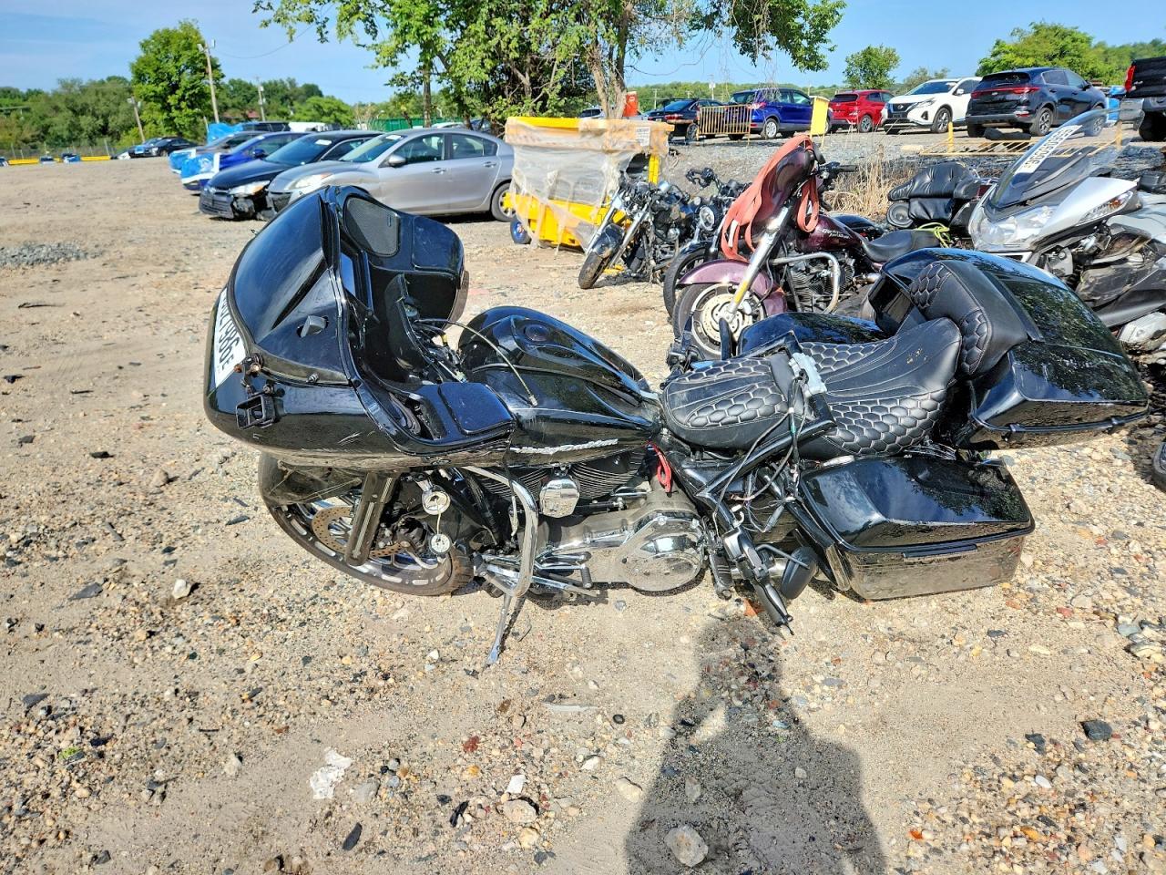2016 Harley-Davidson Fltrxs Road Glide Special - Image 3