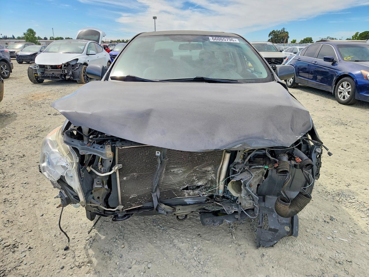 2013 Toyota Corolla Le - Image 5