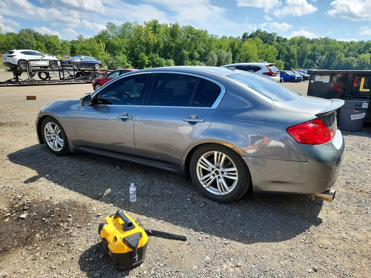 2012 Infiniti G37 Sedan X - Фото 2