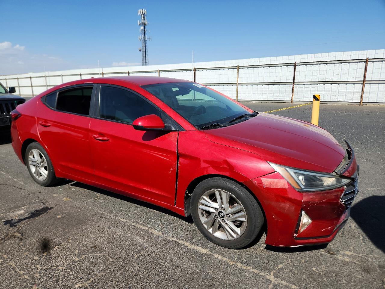 2019 Hyundai Elantra Sel - Image 4