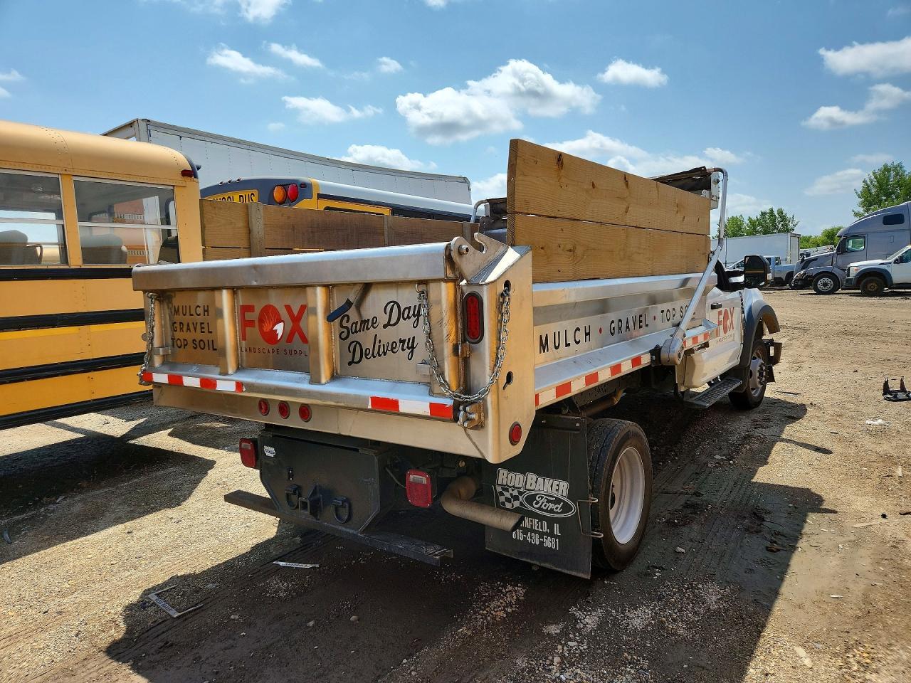 2026 Ford F450 Super Duty Dump Truck - Фото 3