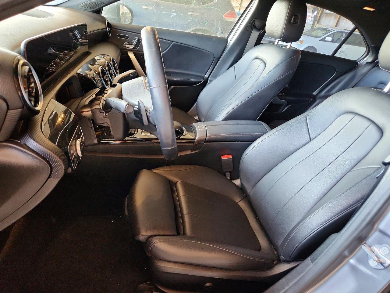 2019 Mercedes-Benz A 220 - Фото 7