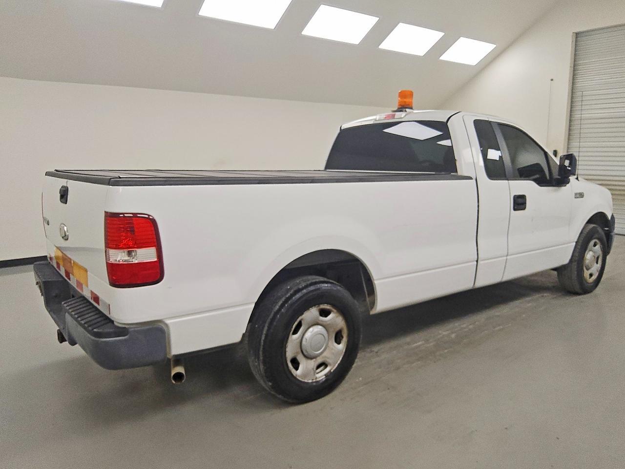 2007 Ford F150 - Image 3