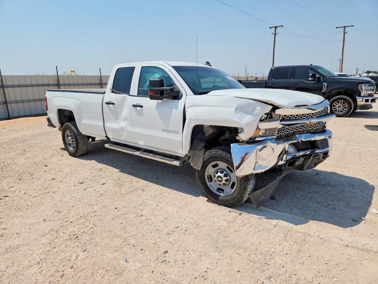 2019 Chevrolet Silverado C2500 Heavy Duty - Фото 4