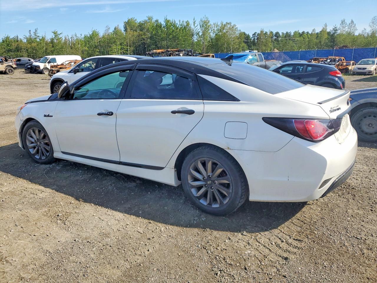2011 Hyundai Sonata Hybrid - Фото 2