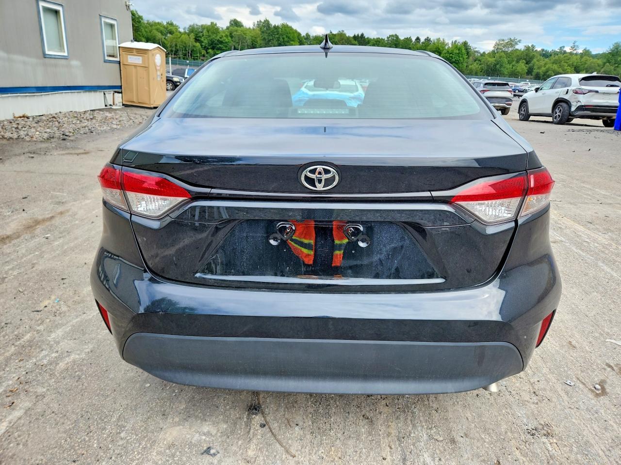 2025 Toyota Corolla Le - Image 6