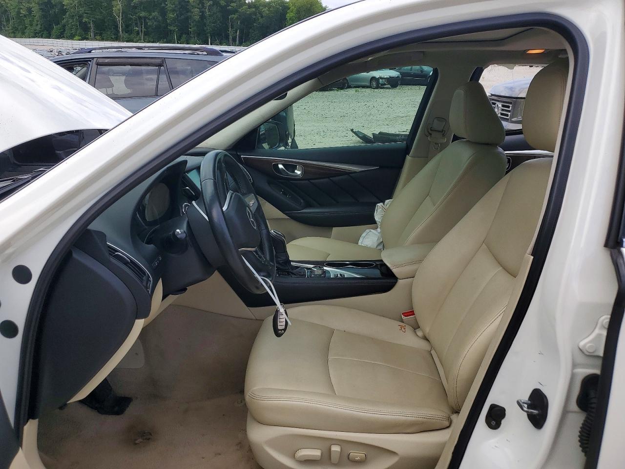 2018 Infiniti Q50 3.0T Luxe - Image 7