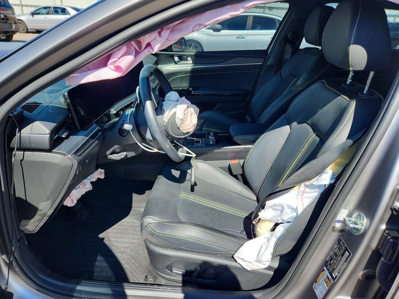 2025 Kia K5 Gt - Фото 7