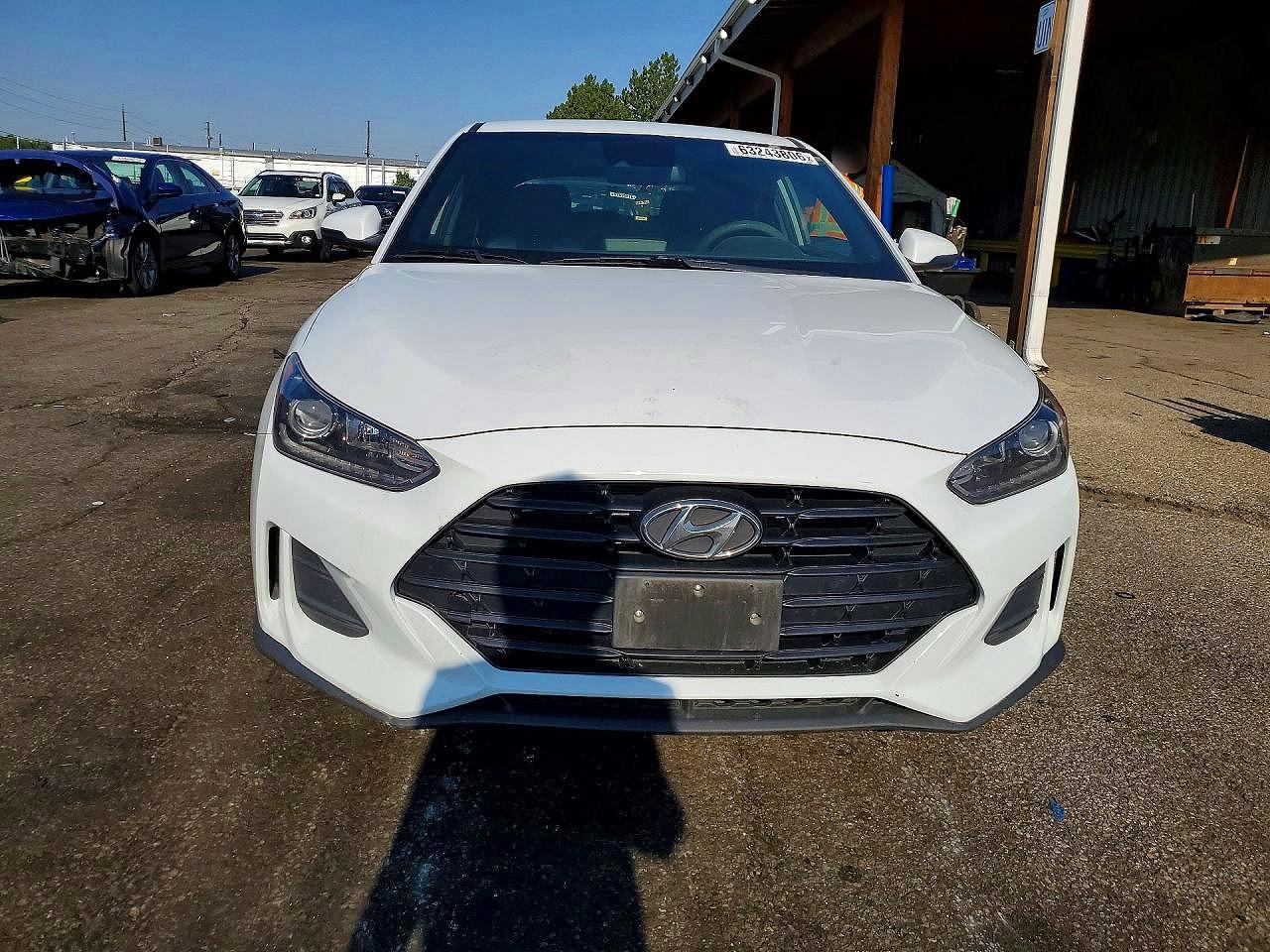 2019 Hyundai Veloster 2.0L - Фото 5